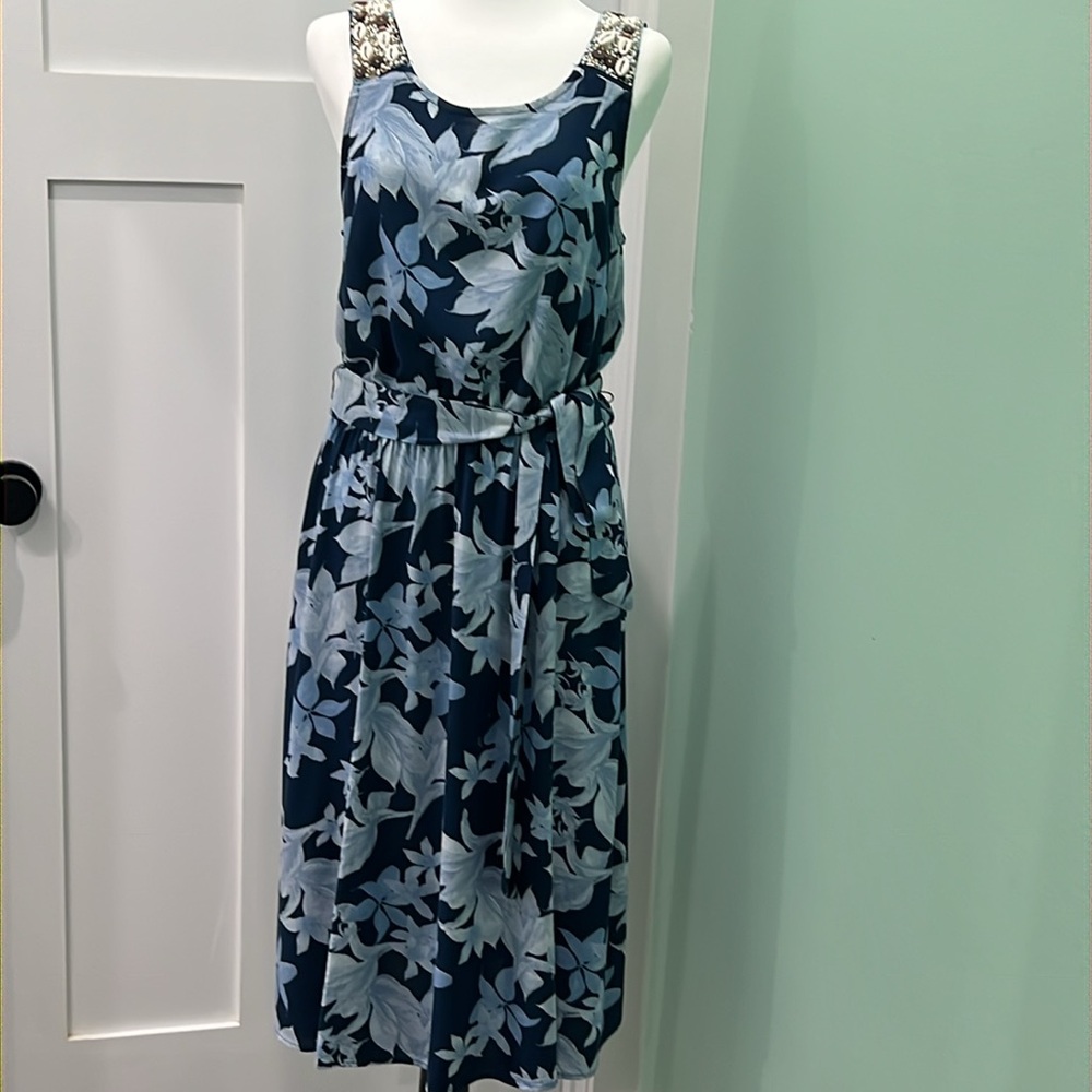 Blue Embellished Sundress with shell accents. Size M
100% rayon